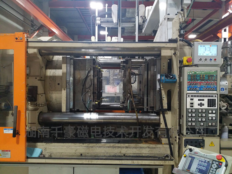 双色注塑机磁力模板快速换模系统|千豪磁电